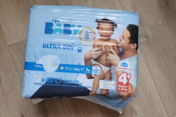 Test couches Ultra Dry taille 4 maxi+ de Carrefour